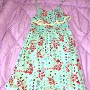 Kids dress. Never wore it.